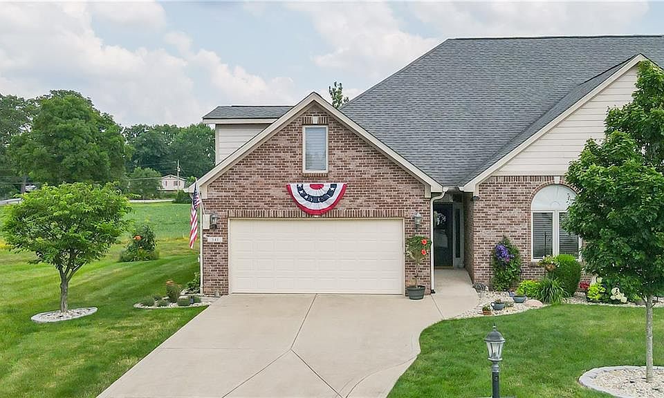 1st image of 541 Cherry Blossom Ln #7A