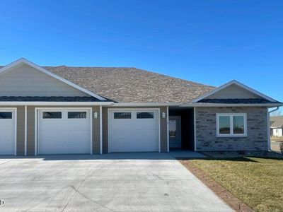 2112 2nd Ave SE #1, Watertown, SD, 57201