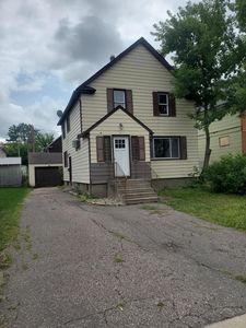 712 2nd St S, Virginia, MN, 55792