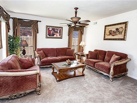 The Formal Living Room ... a great place for intimate conversations!