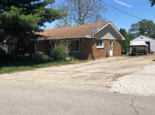 1130 Sunset Dr, East Peoria, IL 61611