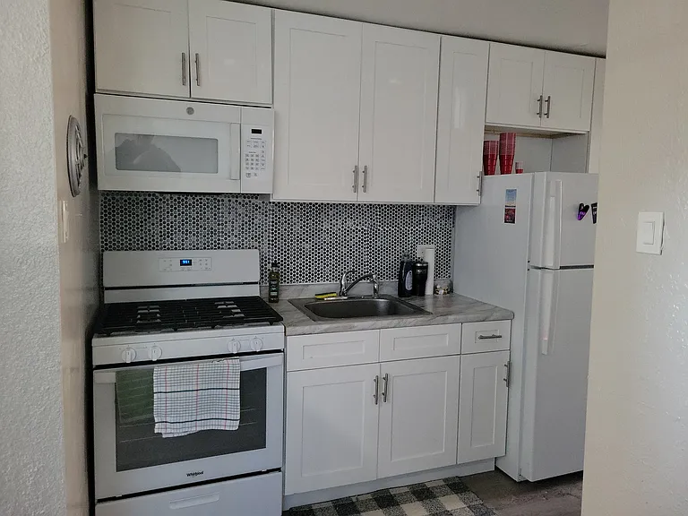 5500 W 55th St #5 — Photo 1