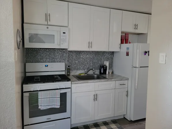 5500 W 55th St #5, Chicago, IL 60638