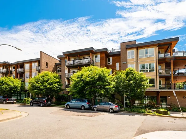 733 W 14th St #417, North Vancouver, BC V7M 0C6