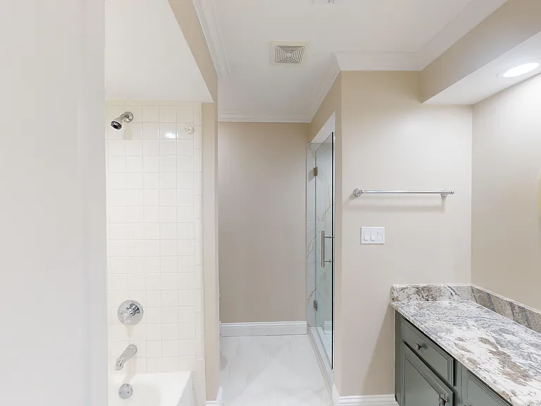 9830 Bent Branch Ln — Photo 12