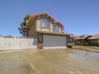 811 E Avenue J10, Lancaster, CA, 93535