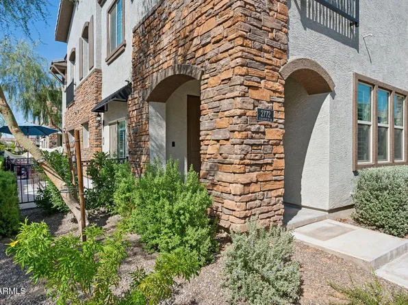2772 S CATHERINE Drive #102, Gilbert, AZ 85295