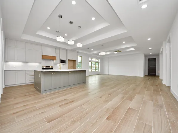 16747 Forest Trail Dr, Channelview, TX 77530