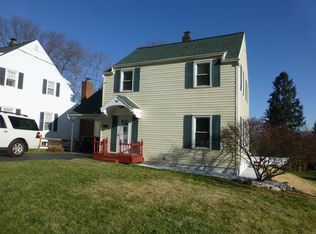 716 Old Lane Rd, Vestal, NY 13850