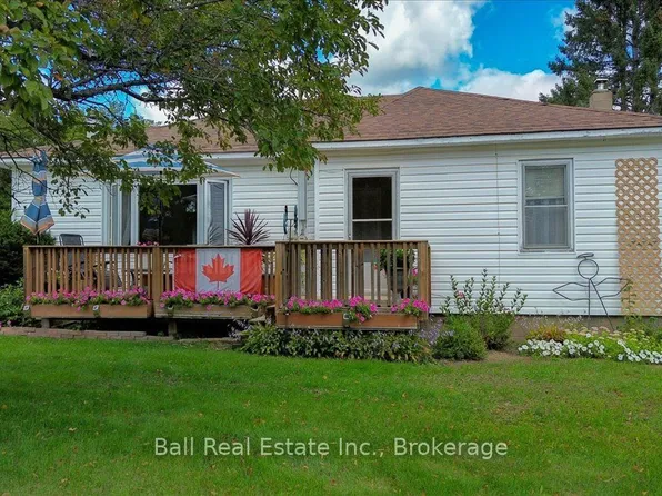 5608 County Road 620 Rd, North Kawartha, ON K0L 1A0