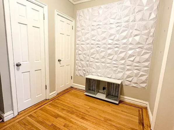 1075 Grand Concourse image 6 of 6