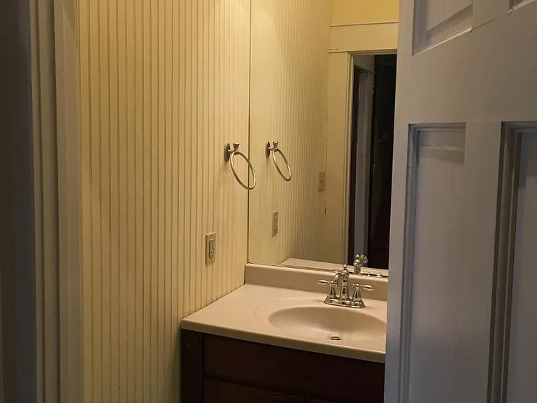 730 E Hunter Ave — Photo 16