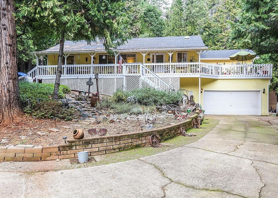 2nd image of 26839 Lake Dr