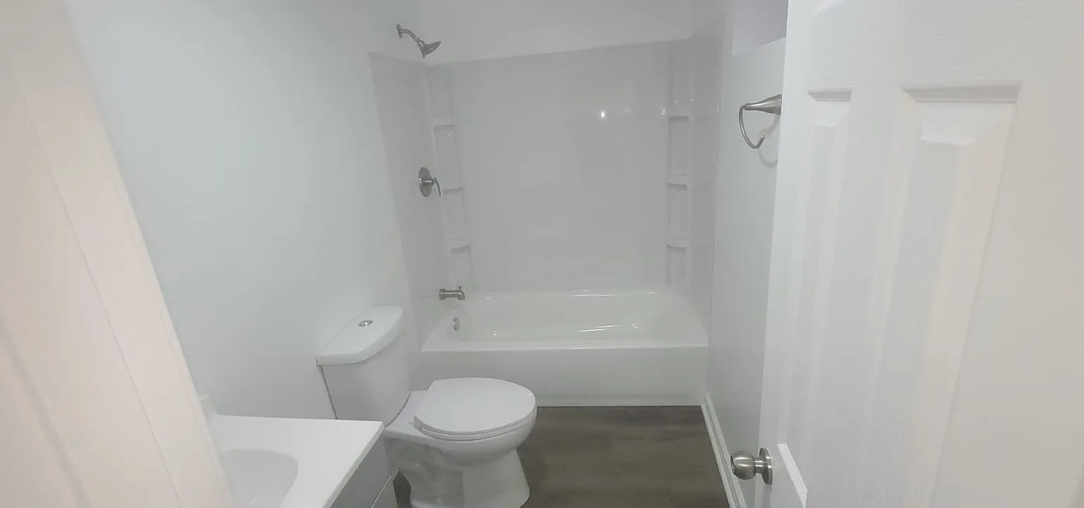 1 bed, 700 sqft, $1,000 — Photo 4