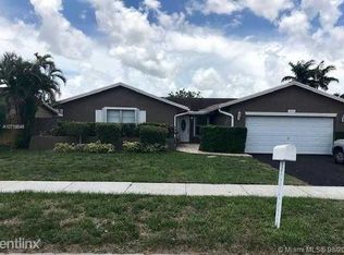 13218 SW 86th Ln, Miami, FL 33183