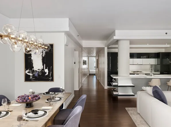 444 West 19th Street image 4 of 12