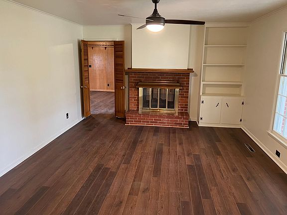 5th image of 902 S White Ave