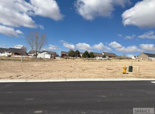22 Falcon Ridge Dr, Pocatello, ID 83201