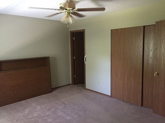 5th image of 1121 Bieker Rd