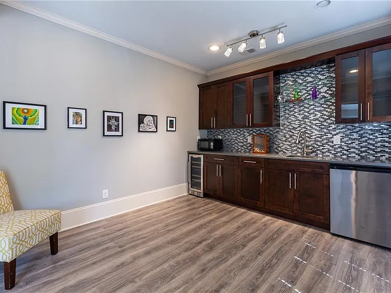 2360 Manor Creek Ct — Photo 58