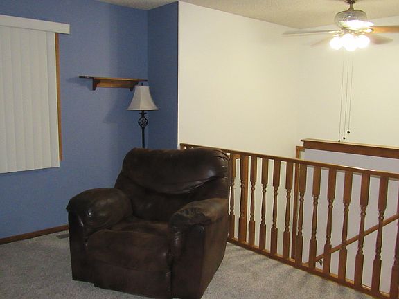 4th image of 1107 11th Ave