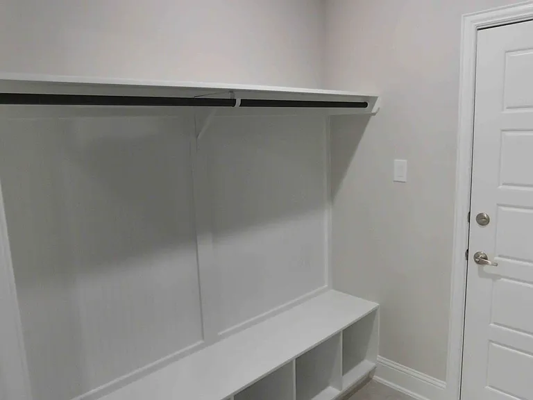332 Terra Vista Cir — Photo 2