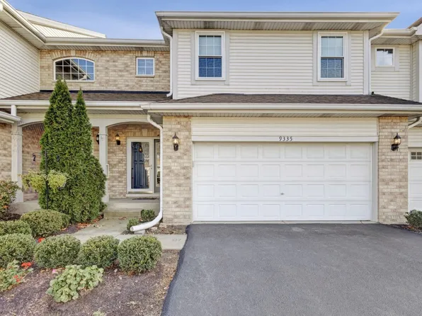 9335 Waterfall Glen Blvd, Darien, IL 60561