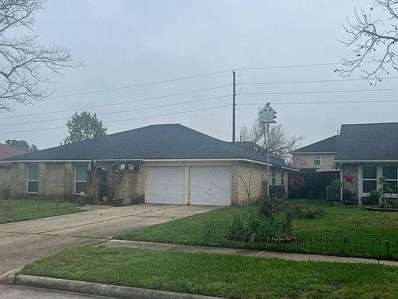 2nd image of 20126 Bridgedale Ln