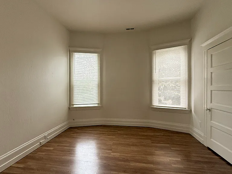 bedroom #1