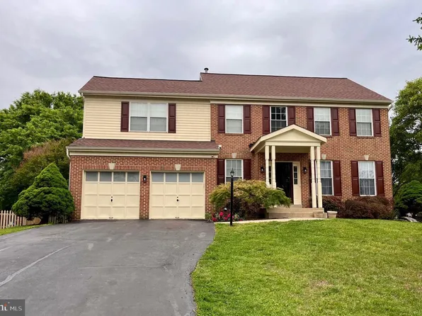 14889 Greenhill Crossing Dr, Haymarket, VA 20169