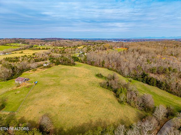 4th image of Unitia Rd