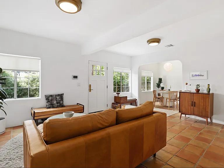 227 N Avenue 50 — Photo 3