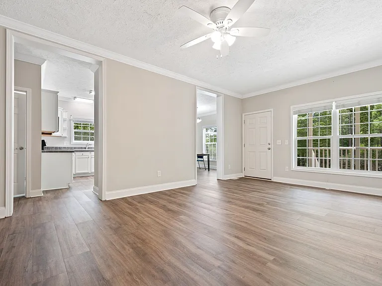 116 Justice St — Photo 3