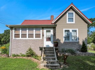 625 Windsor Harbor Rd, Imperial, MO 63052