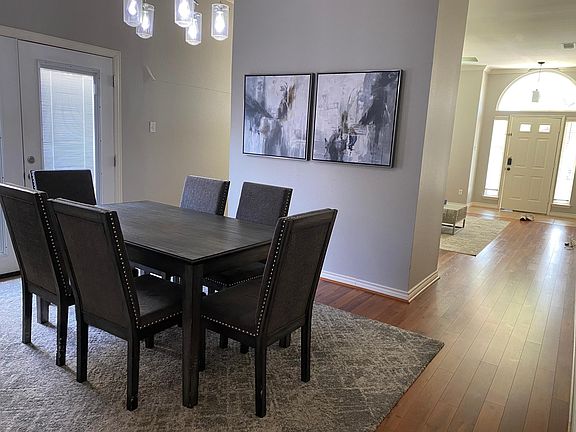 3rd image of 763 Marble Canyon Cir