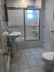 Rented by Johanna Gyuro, LREB