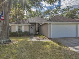 8224 Provincial Cir S, Jacksonville, FL 32277