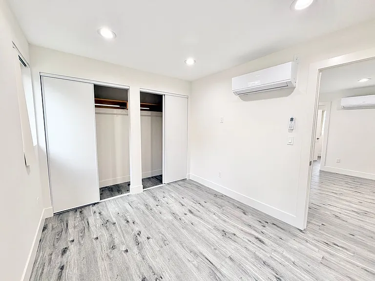 138 W 93rd St — Photo 7
