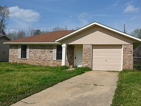 2nd image of 4002 Bordeaux Dr