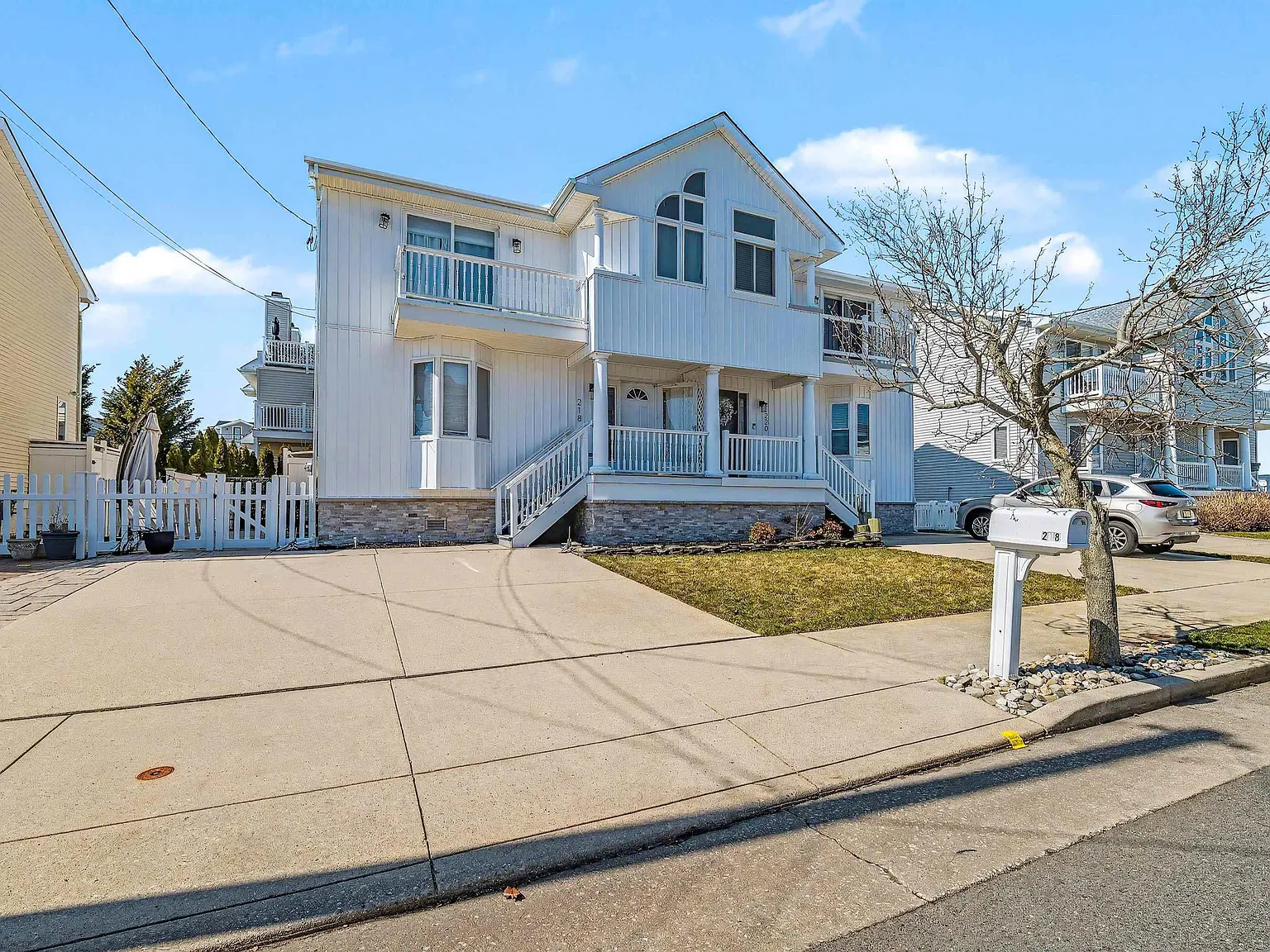 3 bed, 2.5 bath, $39,500 — Photo 2