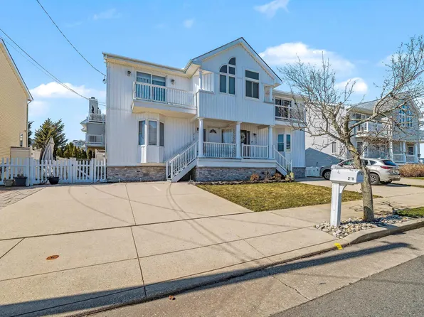 218 N Coolidge Ave, Margate, NJ 08402