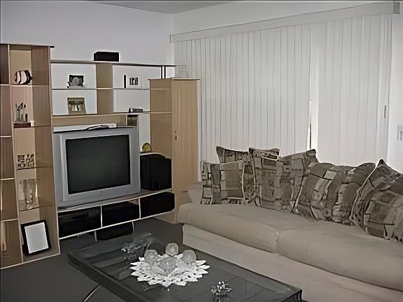 3rd image of 112 S Pembroke Dr Unit 3