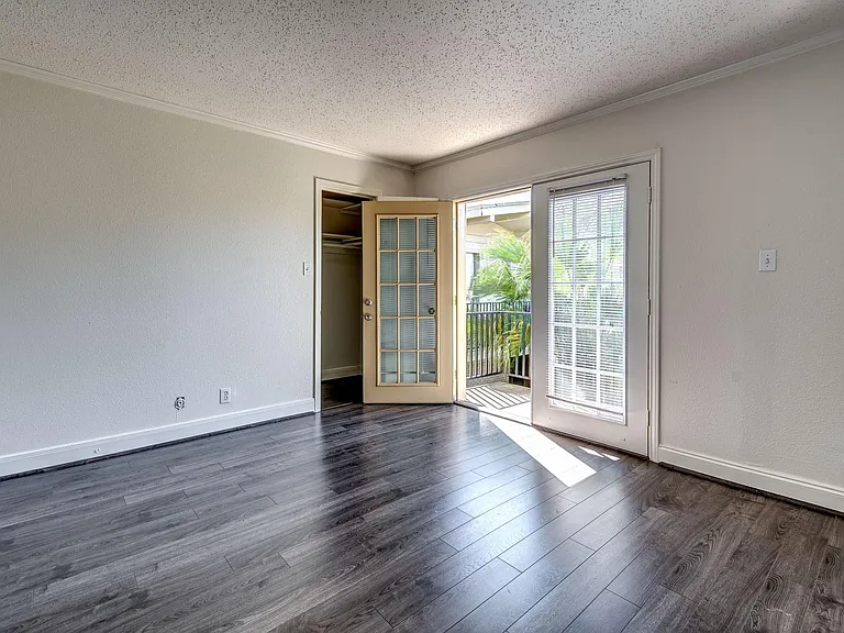 4321 Hazard St #9 — Photo 3