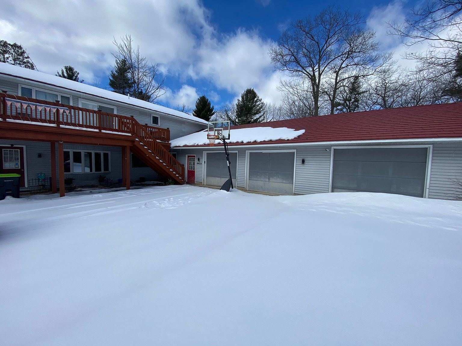 10425 W Higgins Lake Dr, MI 48653 Zillow