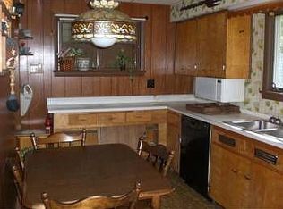 42 York Farm Rd, Pottsville, PA 17901