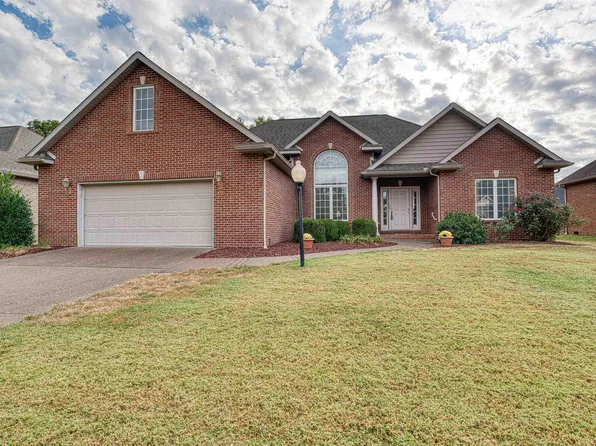 4635 Clint Cir, Newburgh, IN 47630