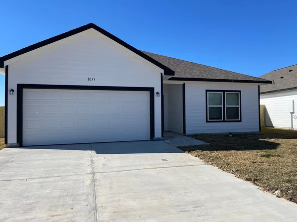 1055 County Road 5736, Cleveland, TX 77327