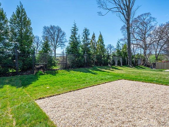 2nd image of 209 Prospect Avenue