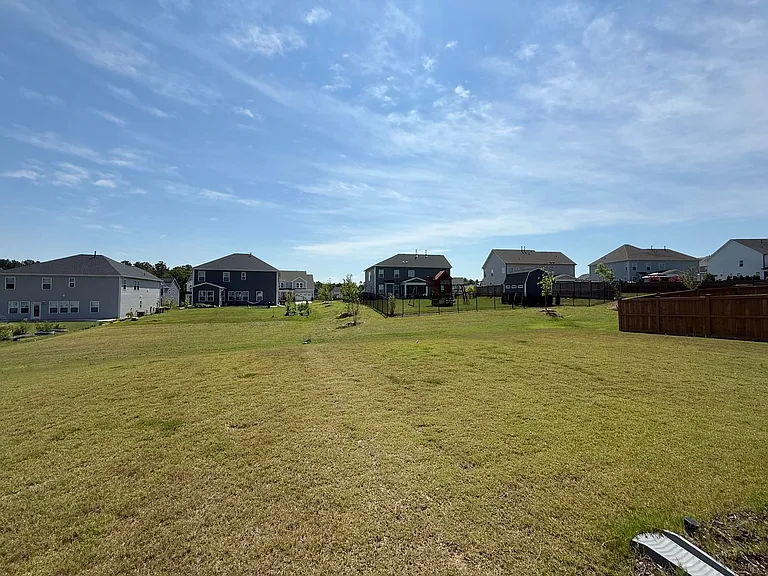 113 Hiddenite Pl — Photo 37