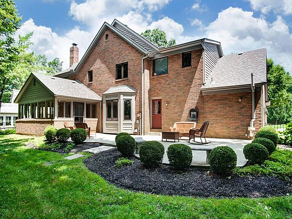 4th image of 8641 Ashford Ln NW
